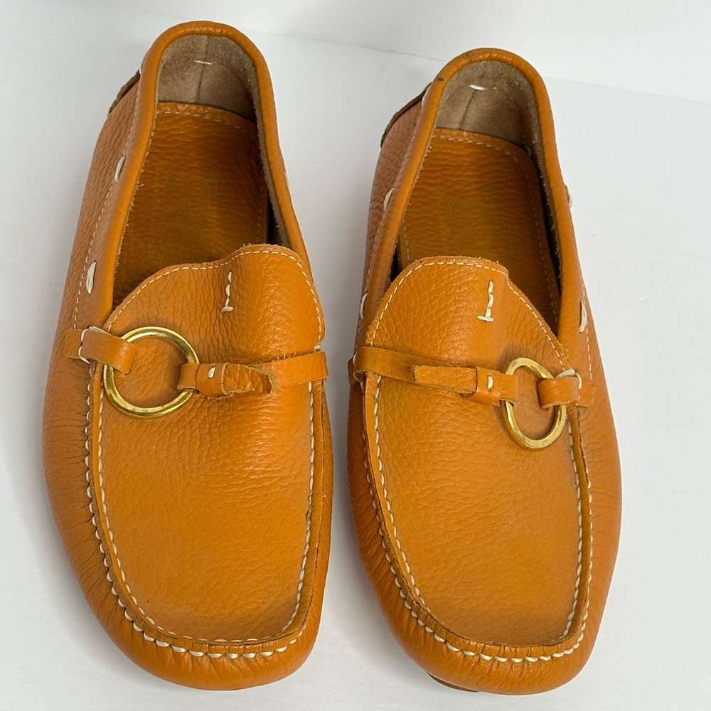 ERES Driving Moccasin Loafer size 7 Women Burnt Orange O Ring Accent
